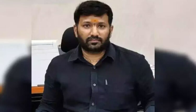 Another Land Scam Complaint Against IAS Amoy Kumar