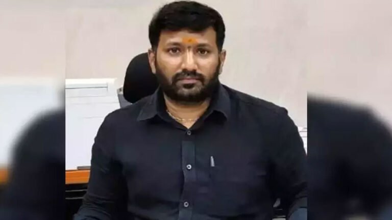 Another Land Scam Complaint Against IAS Amoy Kumar
