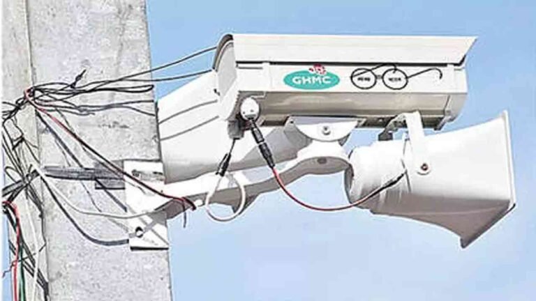 Siren Blare To Scare Garbage Thowers Across Hyderabad
