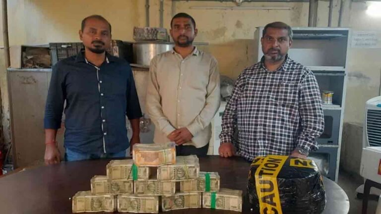 Apprehended Cheater Duping Gullible Persons On Rice Pulling Business: Seized Cash Rs. 25 Lakhs
