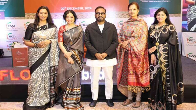 Saree will never go out of fashion: Sanjay Garg