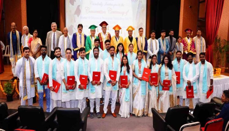 First Convocation Ceremony Of MASTER OF SCIENCE IN PACKAGING TECHNOLOGY Of IIP An Autonomous Body Created Under Aegis Of Ministry of Commerce And Industry Held