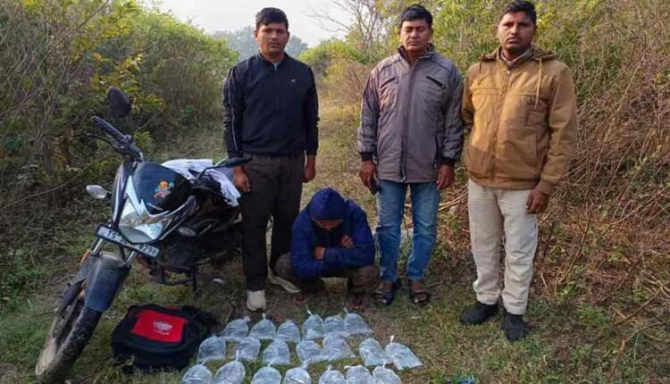 10 Litres Of Illicit Liquor Seized In Siddipet, One Arrested