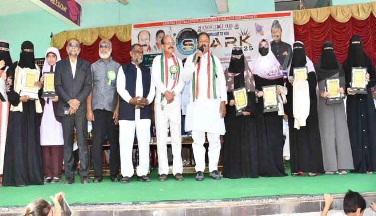 Shabbir Ali Felicitate 11 Nizamabad Students for Securing MBBS Seats Under 4% BC-E Quota