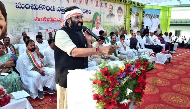 Minister Uttam Kumar Reddy Wishes Prosperity For Telangana On Sankranti