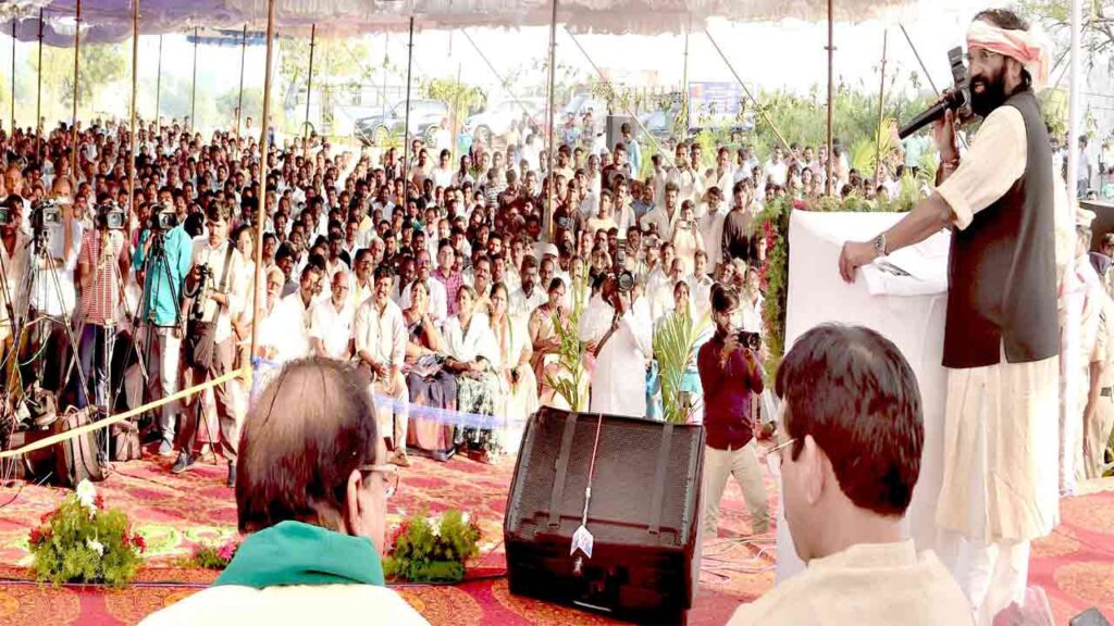 Minister Uttam Kumar Reddy Wishes Prosperity For Telangana On Sankranti