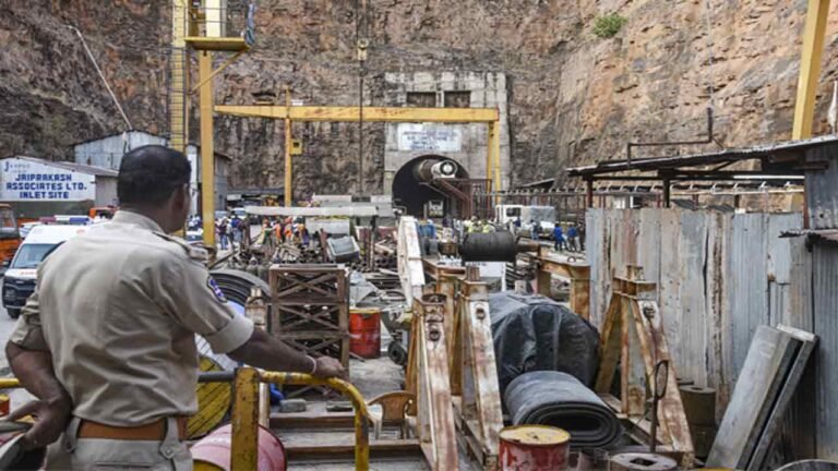 Telangana Tunnel Collapse: It's Hard For Those 8 People To Survive: Officials Sensational Comments