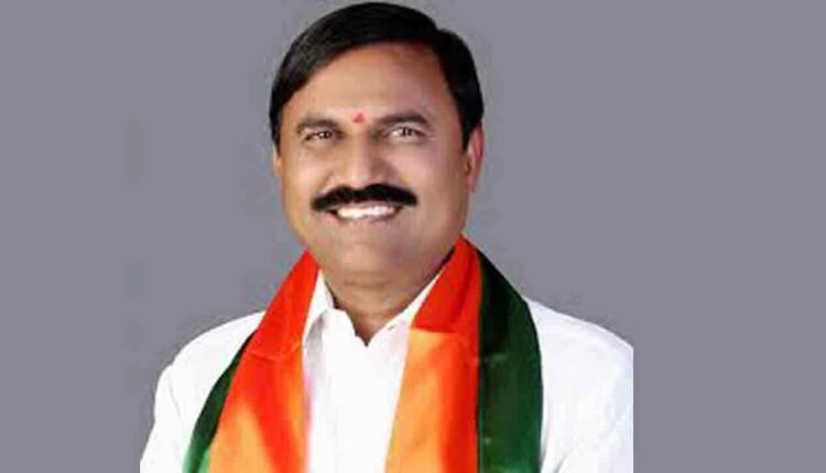 Shock For Congress: BJP Candidate Anji Reddy In Lead In Latest Counting