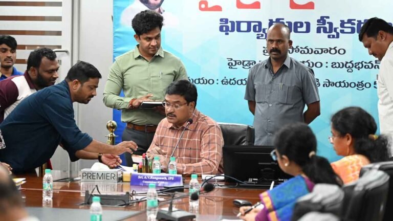 Prajavani: Former Councillors and Ward Members Helped Encroachers Grab Land, Say Complaints