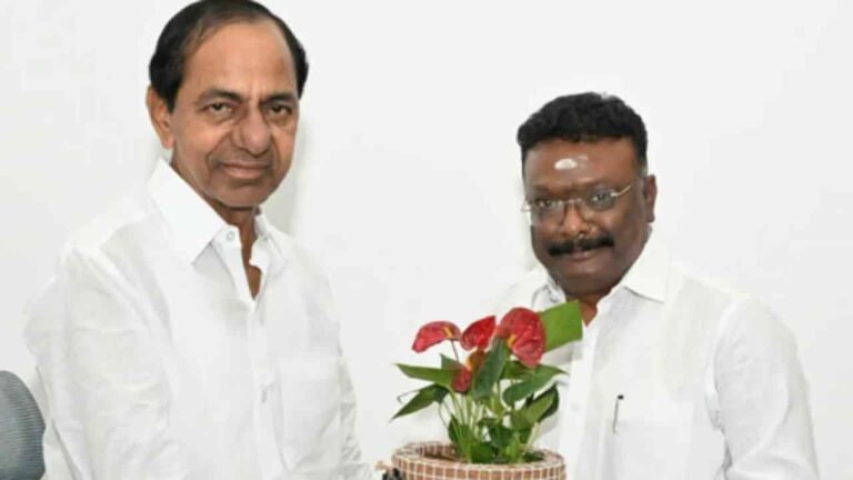 Dasoju Sravan Filed Nomination As MLC Candidate: KTR, Harish Rao Present