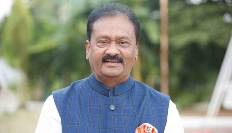 Shabbir Ali Narrowly Escaped A Road Accident