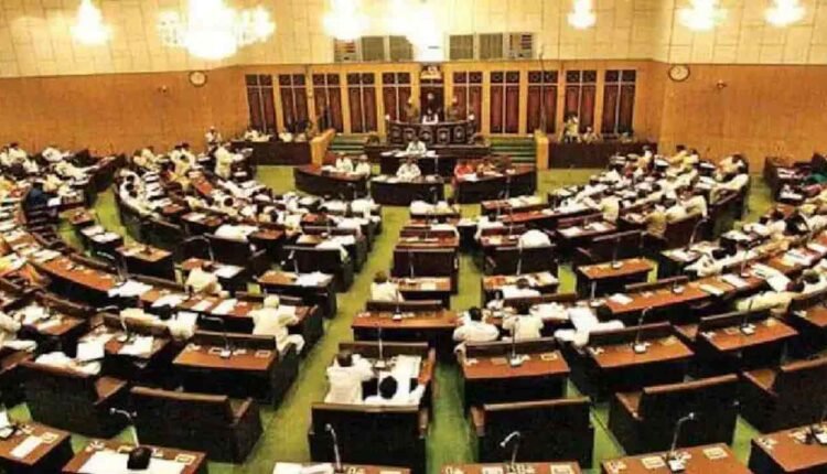 BRS MLAs Stages Walkout After Komatireddy’s Remarks