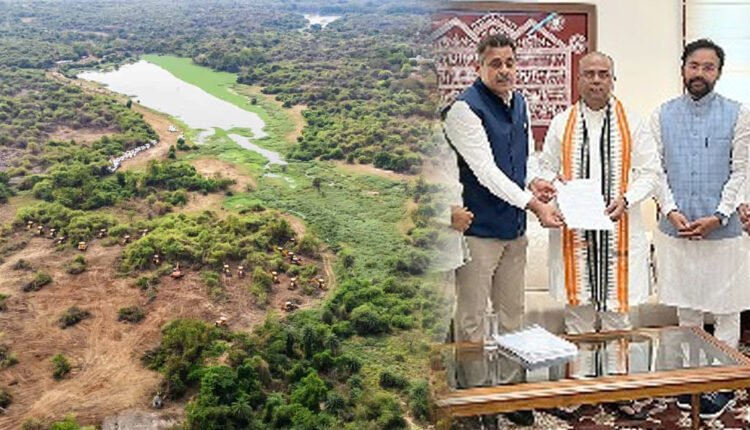 BJP MPs Met Union Minister: Sought Central Intervention In Protection 400 Acres Of Kancha Gachibowli Land