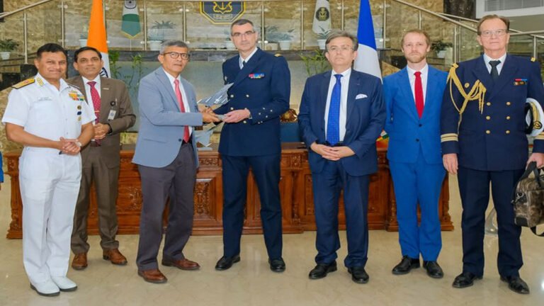 India, France INK Pact Sealing Rs. 64,000 Crore Deal To Procure 26 Rafale Jets