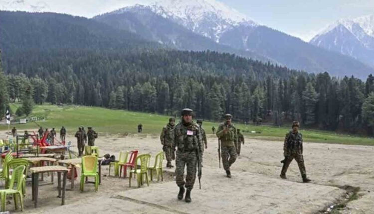 Medak And Sangareddy People Who Went On A Pahalgam Pilgrimage Survive As The Schedule Was Late