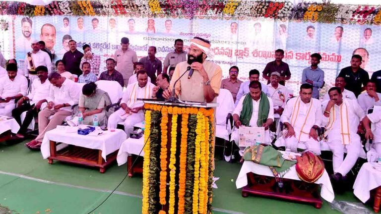 Uttam Kumar Reddy Dismisses KCR's Criticism Of Congress Govt