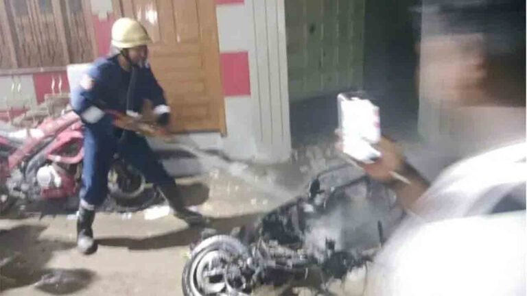 Battery-Operated Two-Wheeler Catches Fire In Kamathipura