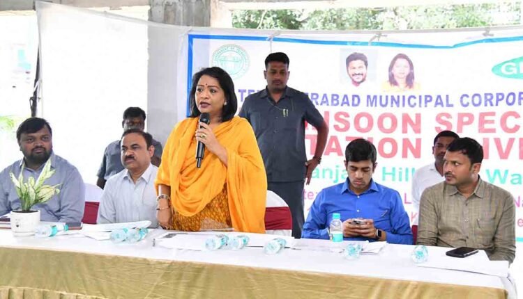 Keep Surroundings Clean: Mayor Gadwal Vijayalakshmi