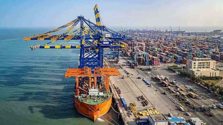 India Bars Pakistani Ships From Entering Its Ports