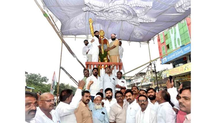 Uttam Vows To Secure Fair Share Of Krishna Water For Telangana