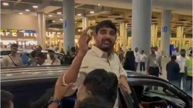 MLA Padi Kaushik Reddy Arrested At Shamshabad Airport