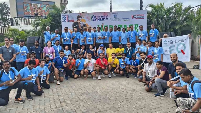 NMDC Flags Off NMDC Heritage Run 2025 To Promote Hyderabad Marathon