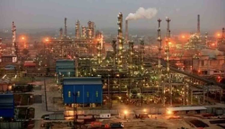 Saudi Arabia, Russia Offer Oil Supply Continuity For India