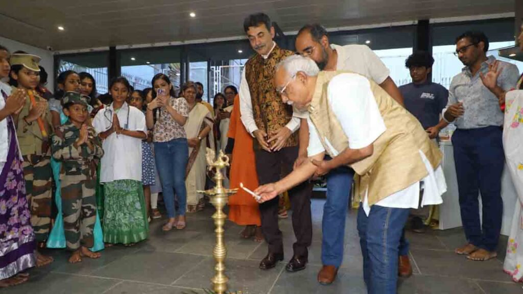 Paropakar 2025 – Art for Education Exhibition Opens with Special Preview in Hyderabad