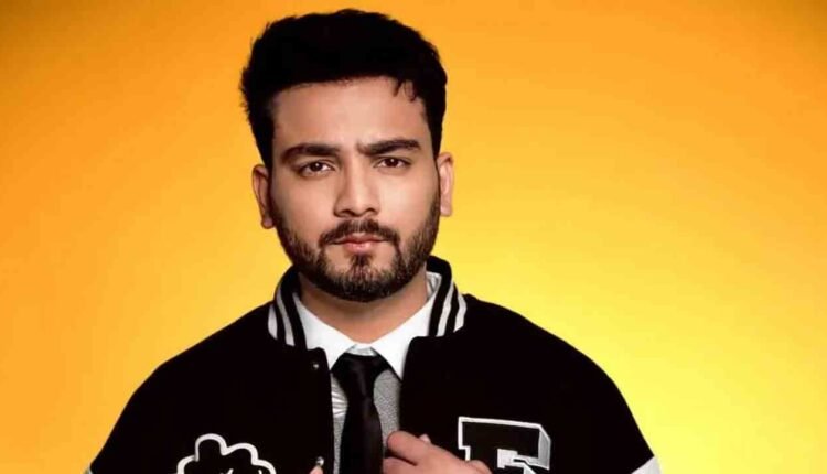 Elvish Yadav Sponsors Free Education for 34 Underprivileged Girls, Earns Praise for Heartfelt Initiative