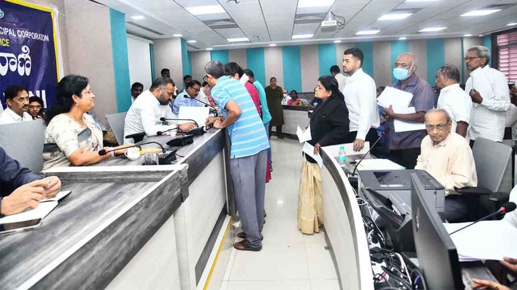 Resolve Public Grievances Promptly, Commissioner R.V. Karnan Directs GHMC Officials