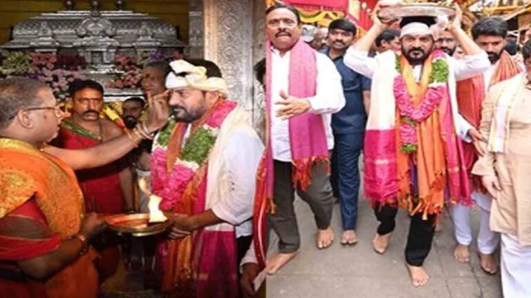 CM Revanth Reddy Offers Silk Robes to Goddess Mahankali at Grand Secunderabad Bonalu Celebrations