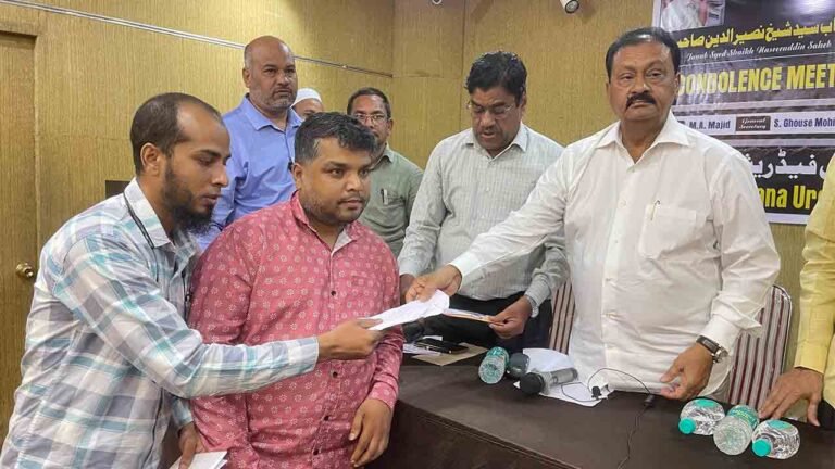 Shabbir Ali Demands Clarity from BRS on Muslim Inclusion in 42 Percent BC Quota