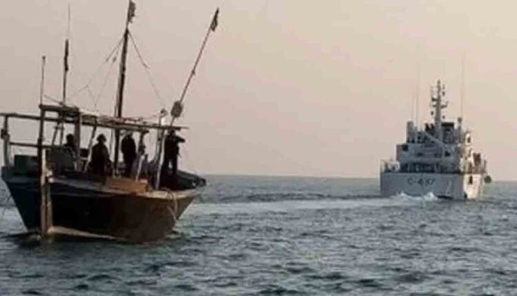 15 Pakistani Fishermen Apprehended By BSF, Coast Guard In Gujarat