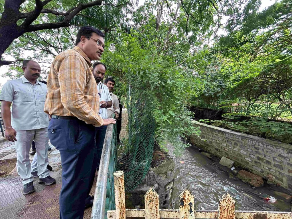 HYDRA Explores Ways To Control Flood Flow Near Maitrivanam, Ameerpet Metro