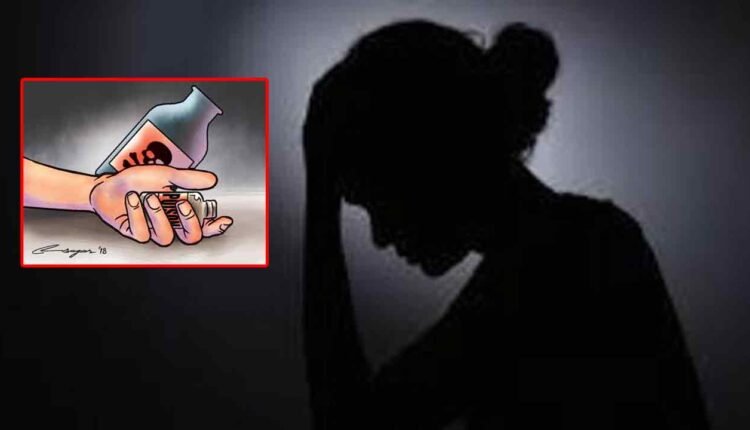 Female Constable Commits Suicide Due To Harassment By Husband In Hyderabad