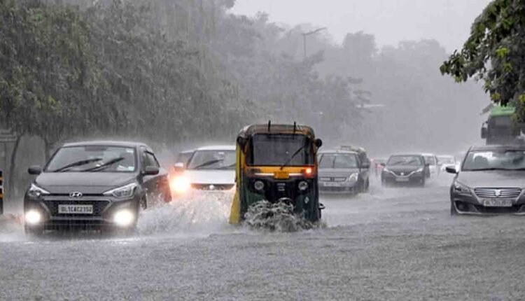 Hyderabad Rain Forecast: Scattered Showers, Thunderstorms Till Oct 26