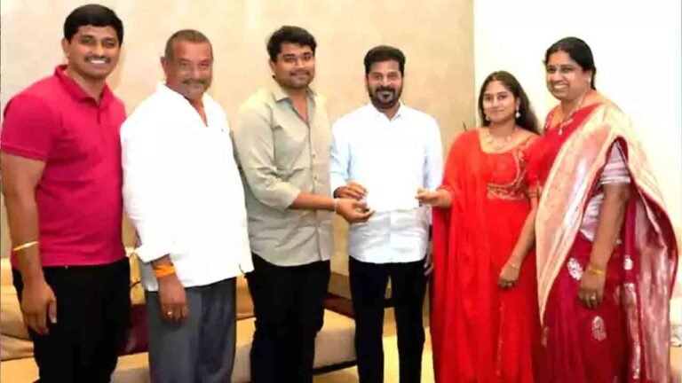 Congress MLA's Massive Distribution For Urea