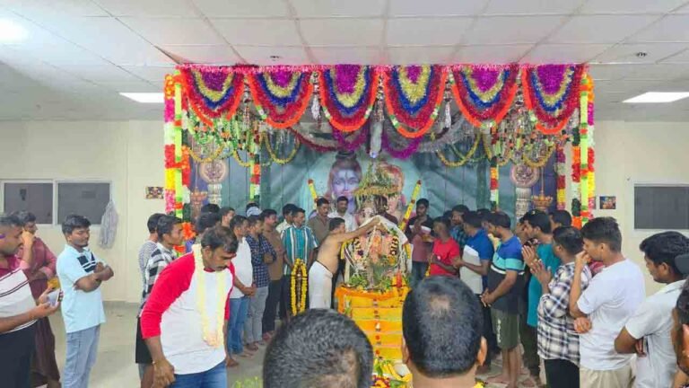 Ganesh Chaturthi In Dubai Illustrates UAE's Culture Of Tolerance
