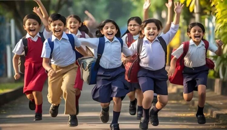 Telangana: 13 Days Dussehra Holidays For Schools, 8 Days For Junior Colleges