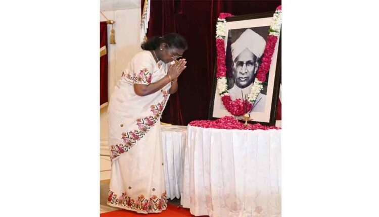 President Murmu Pays Tributes To Dr. Sarvepalli Radhakrishnan On His Birth Anniversary