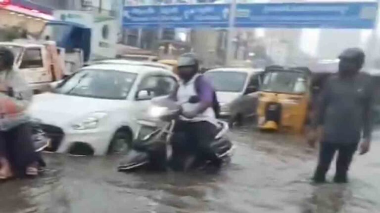 Heavy Rains: Roads Flooded In Hyderabad, Massive Traffic Jam