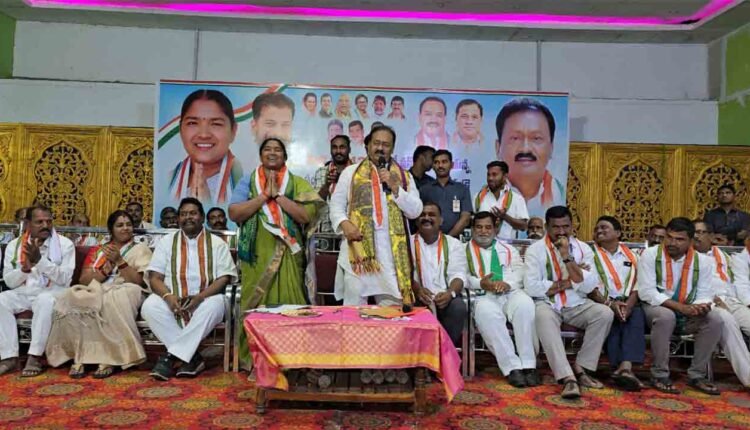 Minister Seethakka And Govt. Advisor Shabbir Ali Held A Meeting In Kamareddy