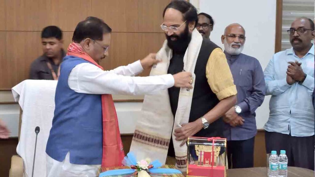 Minister Uttam Convinces Chhattisgarh CM To Give NOC For Sammakka Sagar Project