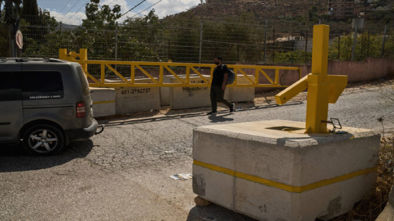 Israel Erects Nearly 1,000 Barriers in West Bank Since Gaza War Began