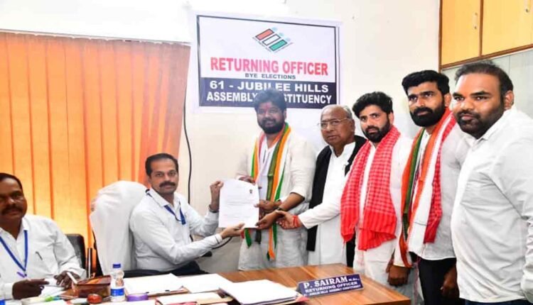 naveen-yadav-files-nominati