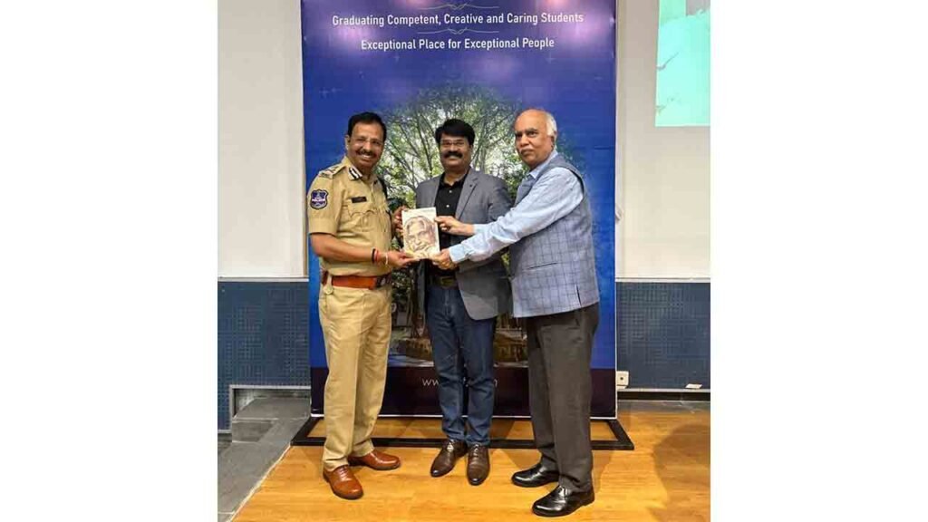 CP Sajjanar Unveils Extended Edition of ‘Wings of Fire’ on Dr. Kalam’s Birth Anniversary