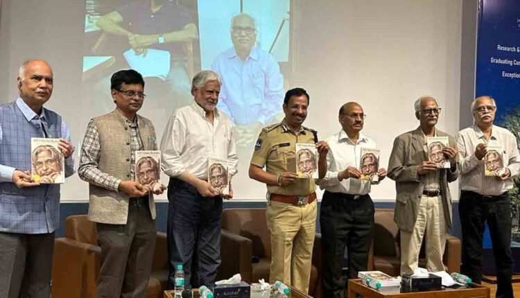CP Sajjanar Unveils Extended Edition of ‘Wings of Fire’ on Dr. Kalam’s Birth Anniversary