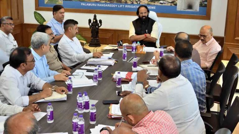 Uttam Kumar Reddy Reviews New Plan For Pranahita–Chevella Project