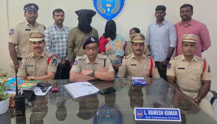 Chikkadpally Police Nab Two in Hyderabad Robbery Case
