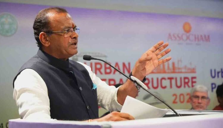 Telangana Road Projects Worth 60,799 Crore Announced: Komatireddy